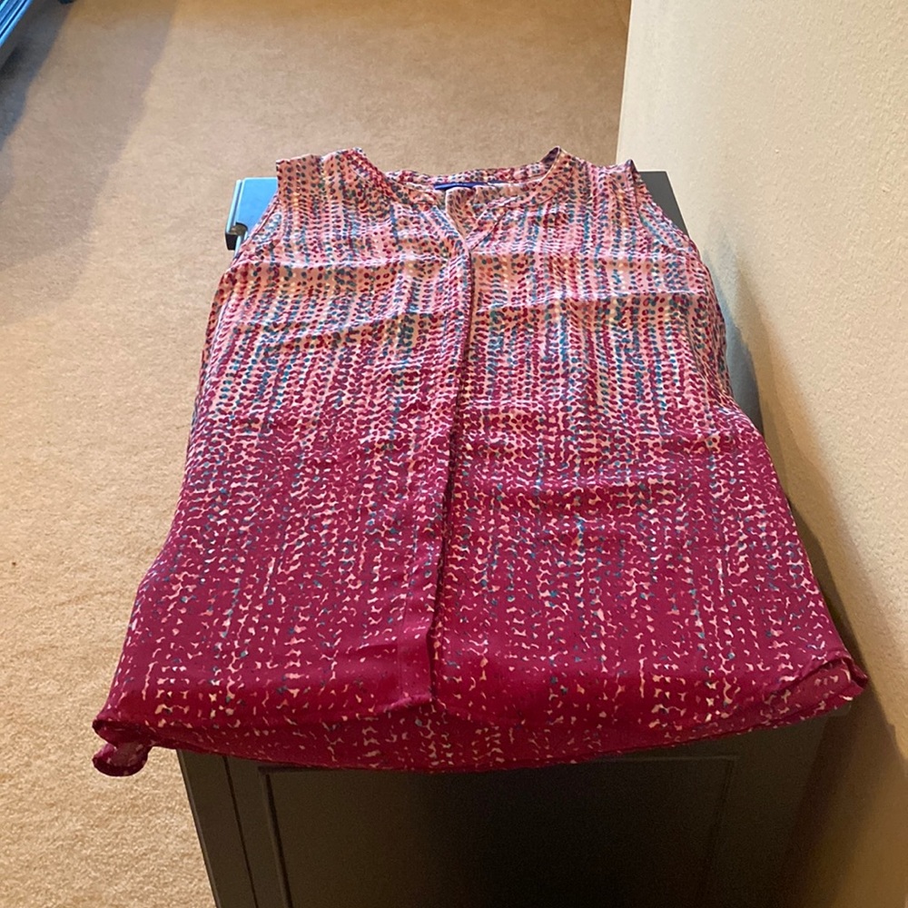 Apt. 9 sleeveless shirt